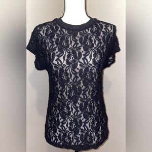 BLACK LACE SHEER WOMENS TOP SHORT SLEEVE STRETCH LIGHTWEIGHT SIZE SMALL